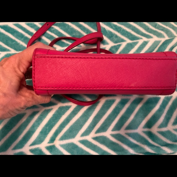 Pink Marc Jacobs - Picture 3 of 4